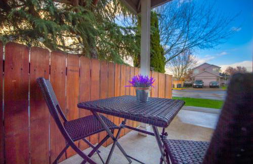 Cute Artsy7 Getaway, large parking, 20mins to OSU - Foto 22