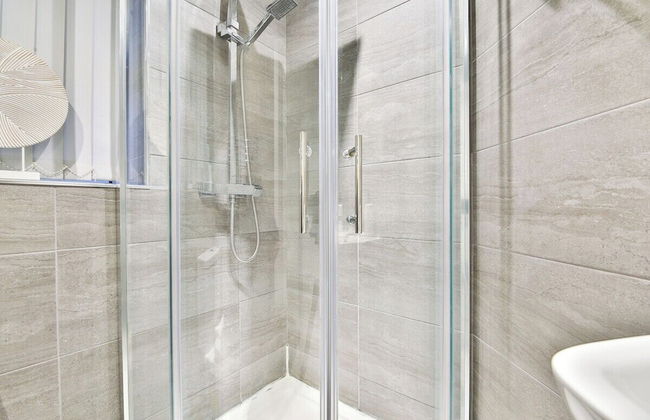 Whitchurch Place 2 Bed Flat in Cardiff - Foto 60