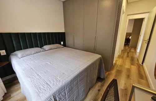 Amplo e luxuoso 2 suítes no Bavária - Foto 11