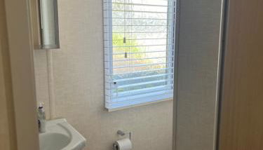 21 Riverview, Allhallows - Photo 3