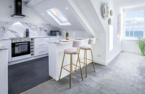 The Penthouse - Luxury 1 Bed - Panorama - Tenby - Photo 36