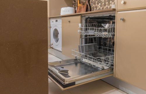 Deluxe 2BDR Apartment in Carcavelos by LovelyStay - Foto 35