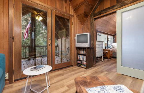 The Knotty Cabin in Kings Canyon National Park - Foto 22