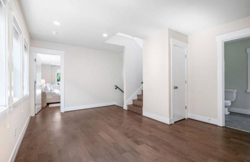 Perch - Modern Seattle Retreat w/ AC, Garage & Decks - Foto 17