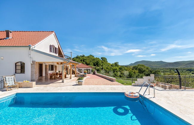 Luxury Villa With Heated Pool & Magnificent View - Foto 24