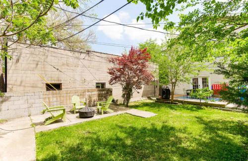 Chic 4BR 3BA Historic Home Near Country Club Plaza - Photo 45