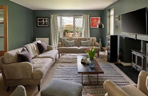 Charming 4-Bedroom Cottage in Henley - Foto 3