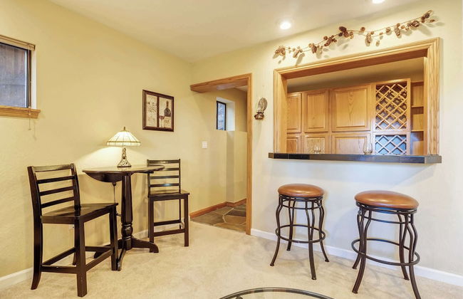 Mountainside Overlook Lake Views & Hot Tub - Foto 32