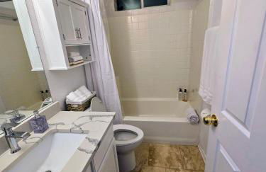 Arlington Social - Photo 37