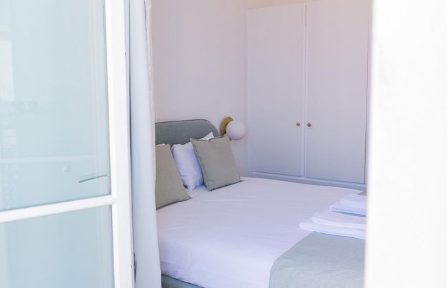 President Pais Apartment - Photo 13