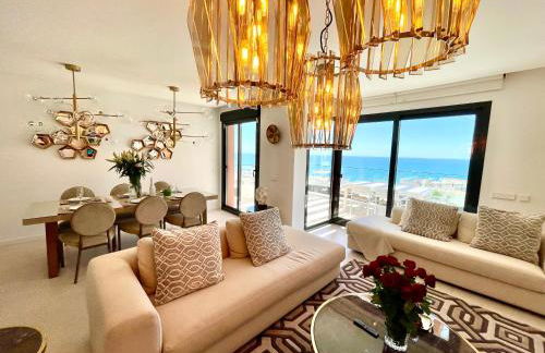 Luxury 3 Bedroom Penthouse - Photo 21