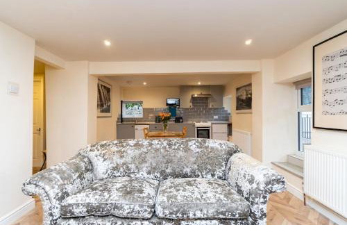 Lovely 1 bed apartment with free parking - Pass the Keys - Photo 14