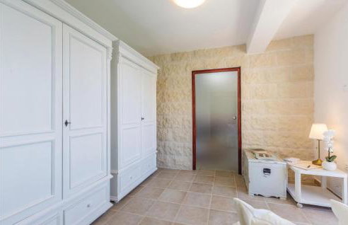 Lovely Home In Josinovac With Wifi - Photo 26