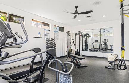 Walk to Beach Pool Hot Tub Private Patio Parking Seabreeze Retreat - Foto 36