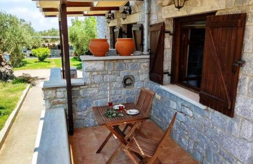 Atha-Tina:Traditional Stone Homes - Foto 30