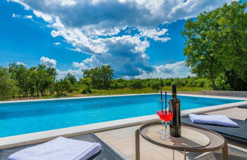 Villa Silente, modern and luxurious villa hugged by nature - Foto 36