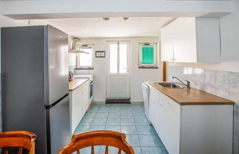 3 Bedroom Amazing Home In Opuzen - Foto 5