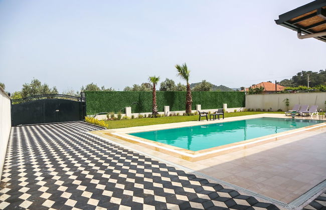 VILLA SEMI - Photo 32