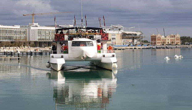 Barco navideño de Valencia - Foto 4, Zarpando desde el puerto de Valencia