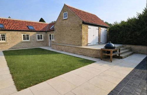 Bridge House Modern Comfort in Historic Stone - Foto 29