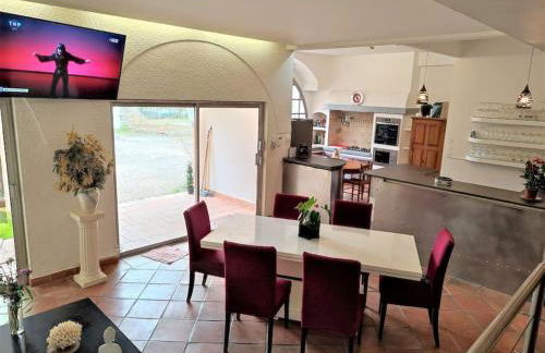 VILLA avec piscine - 4 chambres - parking - calme - Foto 23