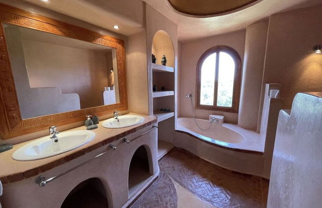 Superb Villa With 2 Private Pools Hammam and Tennis Court - Foto 9