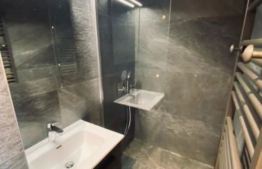 CHALET CONFIDENTIEL VALMOREL - Chalet de Haut de Gamme 4 étoiles 12 personnes - Foto 6