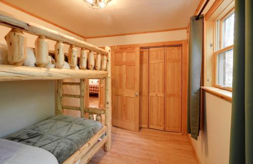 Game Room and Lake Access Wooded Retreat in Jay - Foto 22