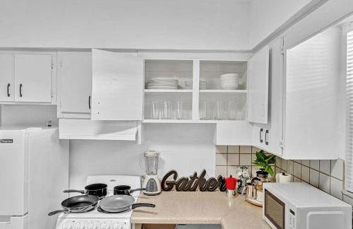 Sunny Hollywood Pool Home Near Beach & Casino - Foto 26