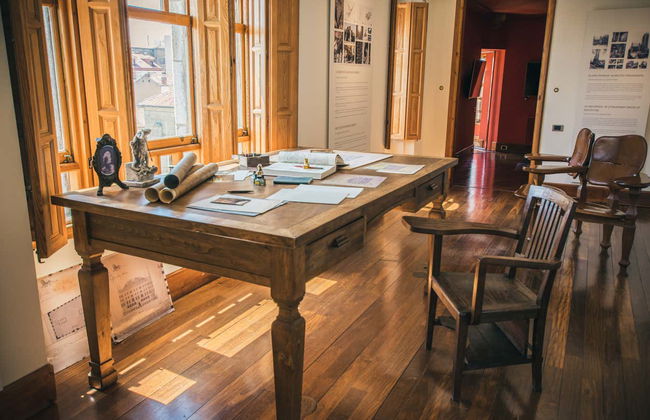 Billet pour la Casa Botines - Photo 8