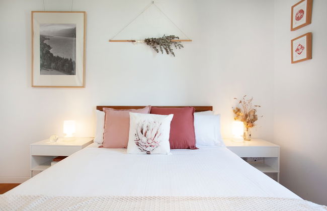 Short Lane Apartments by Urban Rest - Photo 3