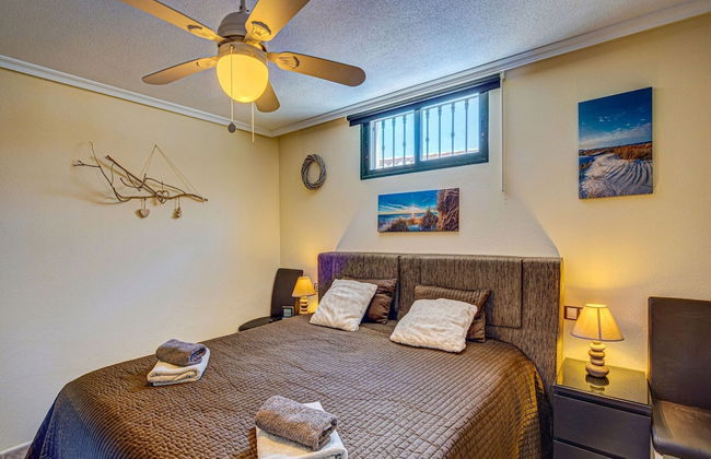 Coastal Comfort in Orihuela - Foto 11