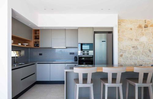 Villa Aglaea I Saltwater Pool & Amazing Seaview! - Foto 38