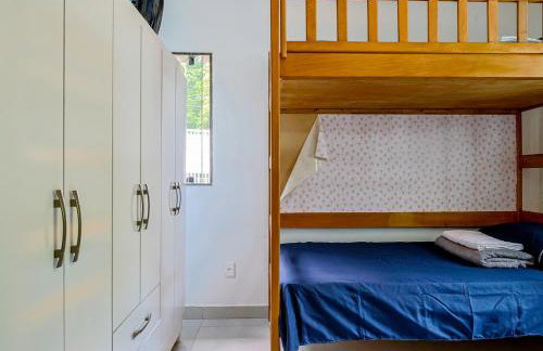 Casa Rodeada de Verde c Hidro e Churrasqueira - Foto 19