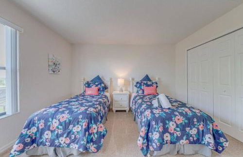 557-Impressive Two Story Private Villa with South Facing Pool 4 Large Bedrooms - Foto 22