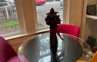 Bumblebee House - Foto 45