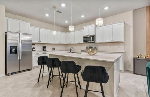 Brand NEW 10Bdrms7Bath Luxury - Foto 51