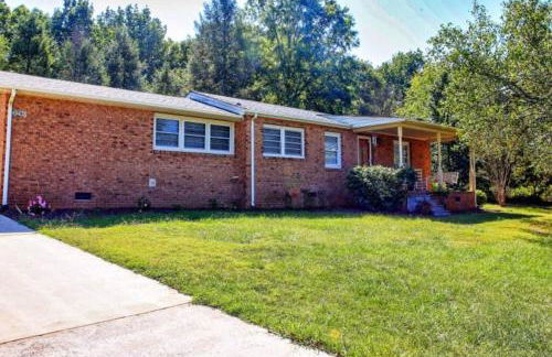 Lake Norman Getaway with 4 Beds - Foto 1