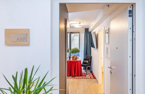 Perfect Downtown Apartment A217 - Photo 33