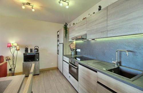 ARC 1600, LE RIDGE, Appartement 07 personnes Vue Montagne - ski aux pieds - Sauna, Hammam, Piscine, Salle de salle de sport-fitness - Foto 27