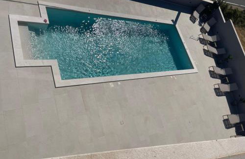 Villa Madison, Spacious Sea View Apartments Near Zadar with heated pool - Photo 8