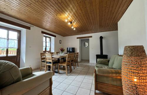 Maison de charme avec SPA en montagne Bourbonnaise - Photo 18