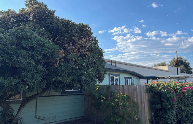 Elegant Country Retreat With Serene Patio Haven - Foto 35