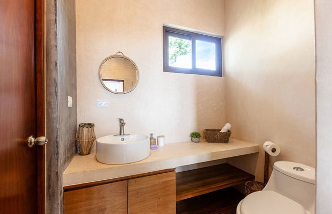 Magical Ph In Town Wprivate Rooftop Glass Tub - Photo 18