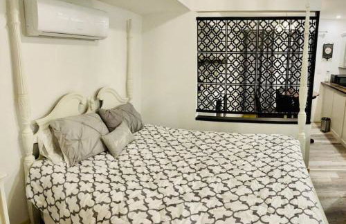 Adorable French Cottage style - 1 bedroom. - Foto 19