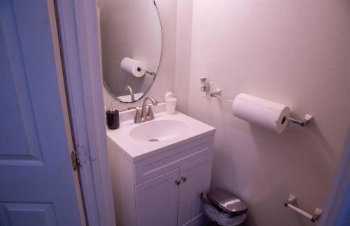 Spacious 7BR Retreat W/Gym Near DC-Family Friendly - Foto 8