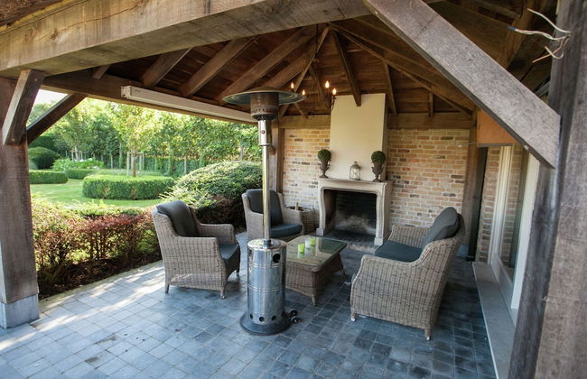 Classy Holiday Home in Aartrijke With Private Swimming Pool - Foto 37