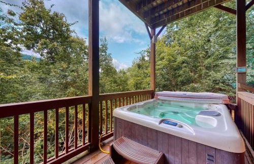 Red Roof Retreat - Photo 1