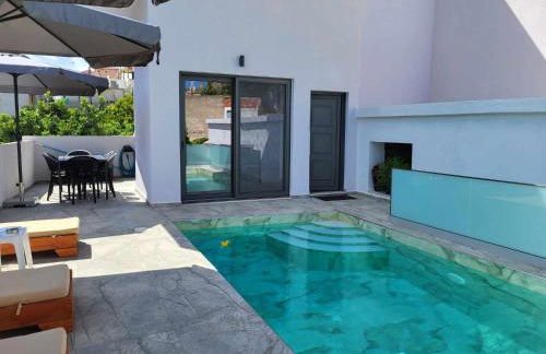 White Boutique Homes - Serenity - Photo 5