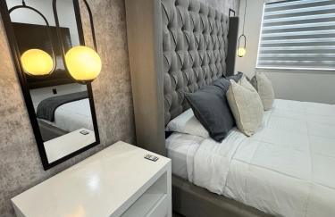 Casa Madrisqui Ultimate Heated Pool Escape Midway to Keys & Miami Beach - Foto 46